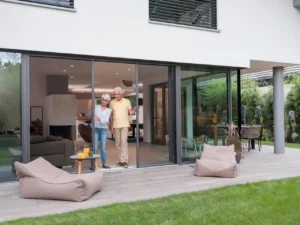 Passgenauer Insektenschutz für Türen – effektiver Schutz von Bielitza Raumausstattung