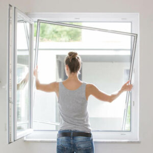 Passgenauer Insektenschutz für Lichtschacht – Bielitza Raumausstattung Holzwickede