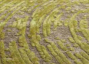 Nahaufnahme Teppich mit Symbolik der Wetterkarten